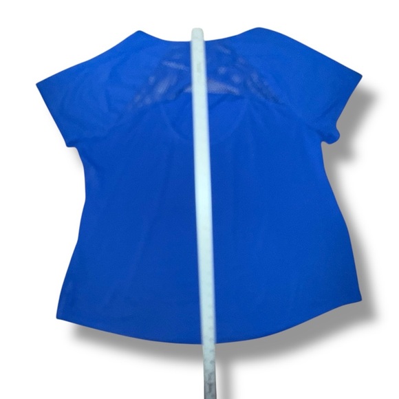 LANE BRYANT LIVI ACTIVE Wicking Mesh Inset Active Tee - 18/20 Blue Marine - Picture 10 of 12